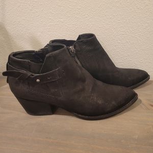Dolce Vita suede leather ankle boots